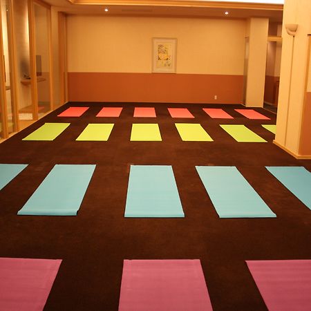 Hotel Emisia Sapporo Exteriör bild A room with tatami mats